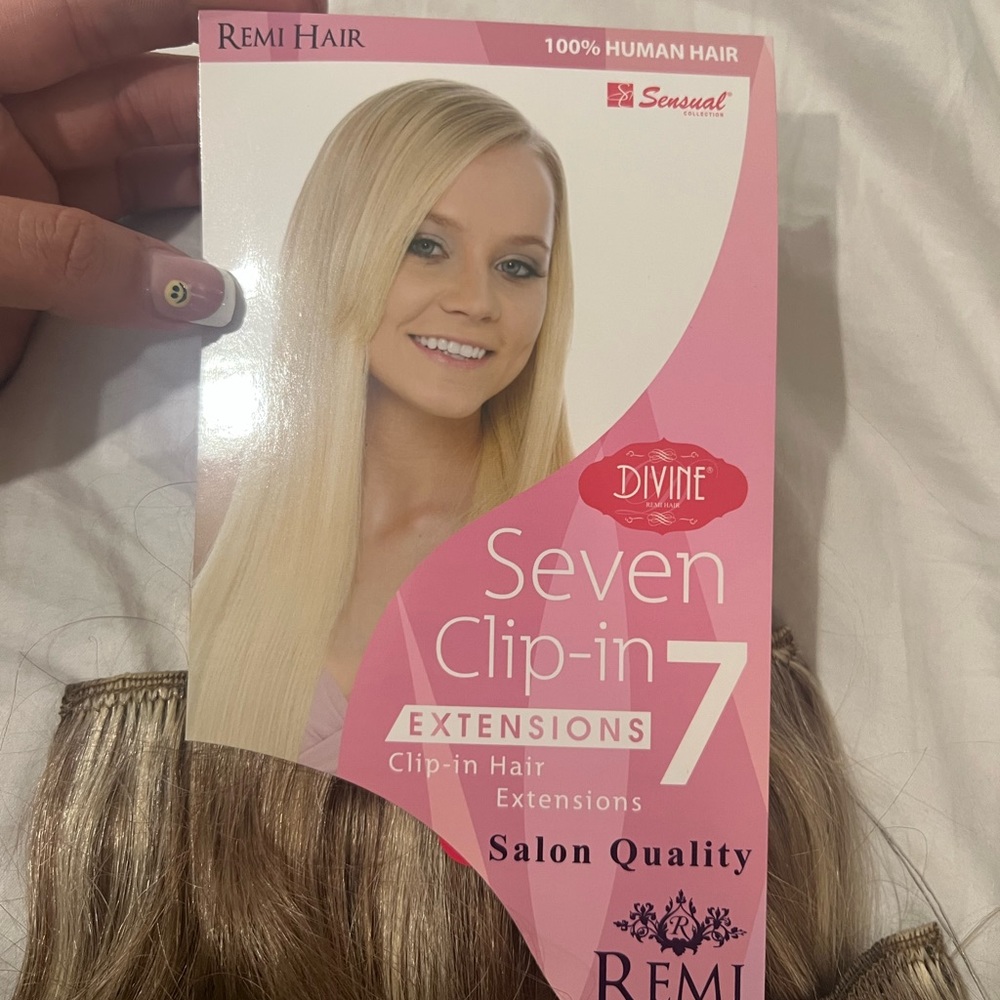 Remi clip in hair extensions! 7 pieces!